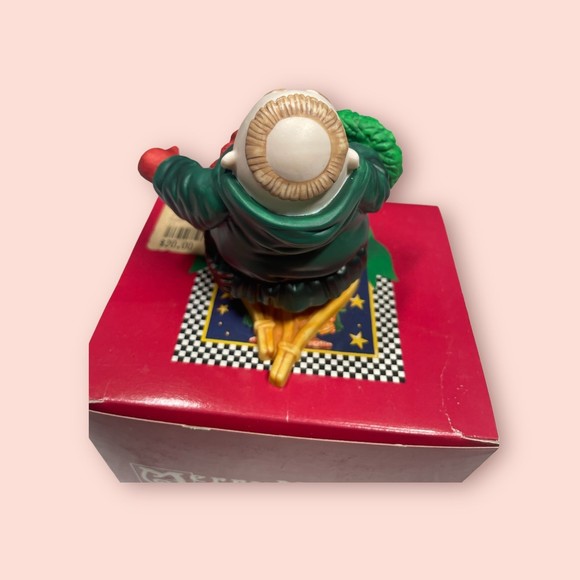 Department 56 Merry Makers Sigmund the Snowshoer 9358-0 with Box - Picture 2 of 3